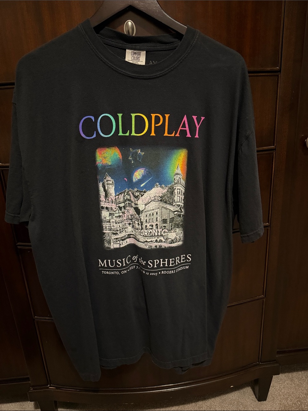 Comfort Colors Black Coldplay 'Music of the Spheres' Graphic Tee